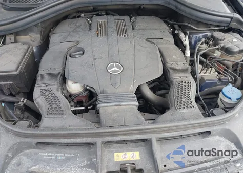 2017 Mercedes-Benz Gls 450 4Matic z USA, uszkodzony, nr VIN 4JGDF6EE6HA990211